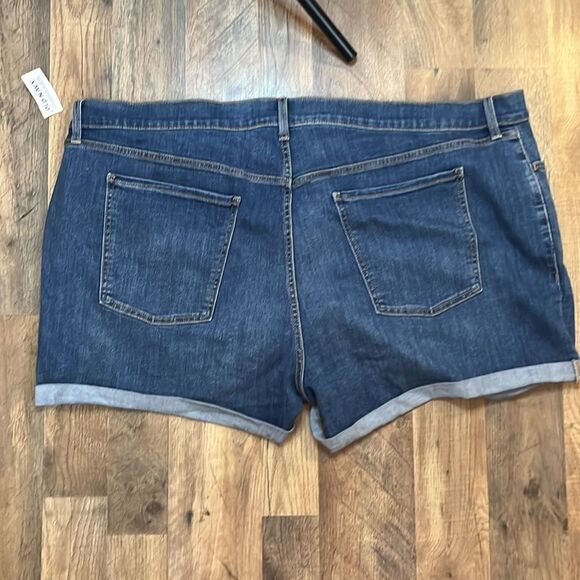 NWT Old Navy Denim Stretch plus Jean Shorts size 26 - Picture 5 of 5